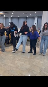 Gettin Kev hip to the Chaldean dances 🙌🏼 | Mojo In The Morning