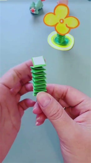 Easy Paper Spring Flower Craft 🌸 | Creative DIY Paper Art