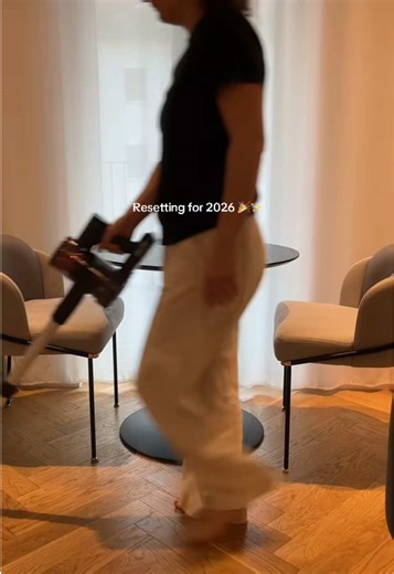 A year of cleaning, healing and learning! ✨🫧 #cleaningmotivation #cleantok #cleaningtherapy #cleanwithme #WeeklyReset