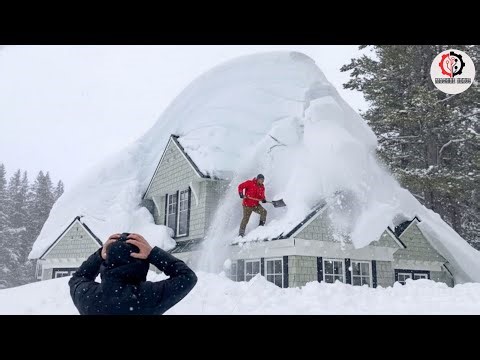 Idiot Snow Removal: Massive Roof Avalanche | Extreme Dangerous Plow Truck Fails #1