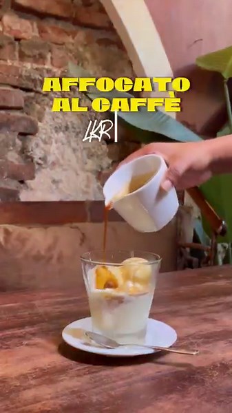 Why dine in a candle-lit setting when you can dine next to the moon all day everyday? La Luna is where it’s at! Tap the link for the full review: https://bit.ly/48NK8H6 | Pulse