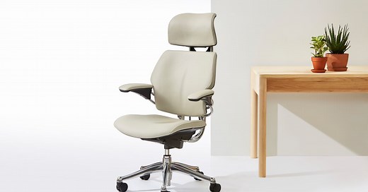 Ergonomic Executive Chair with Headrest | Freedom | Humanscale
