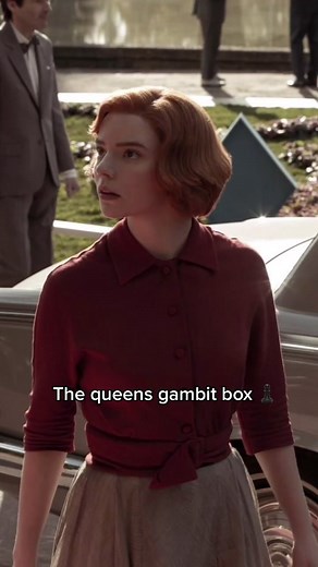 we love a little spice around here 😌✨#greenscreen #robinhoodlane #stylebox #personalizedbox #queensgambit #princessdiana #cottagecore #darkacadamia