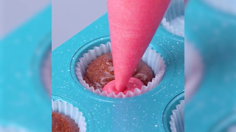 Sprite Bottle Cake & Pool Ladder Ocean Cake