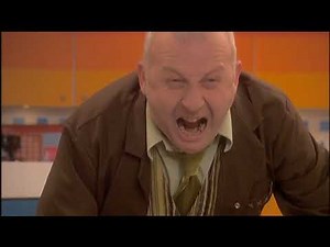 Bear Behaving Badly S01E25 Blinga Stinga (Widescreen)