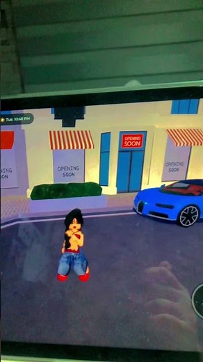 How amberry feels after still not opening this shop