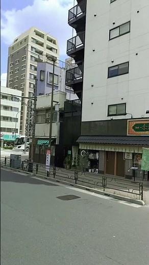 浅草寺・二天門あたりを眺めていたら…☀