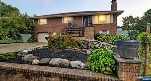 128 Old Hoboken Rd, Hackensack, NJ 07601 - MLS 25031638 - Coldwell Banker