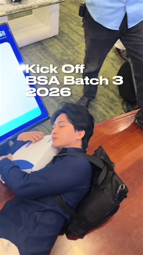 Pengalaman seru bisa hadir di Kick Off Brilliant Student Ambassador Batch 3 di Kantor Pusat BRI. Ketemu teman-teman mahasiswa dari berbagai kampus, dapat insight dari petinggi BRI, dan belajar soal branding, algoritma, serta engagement bareng Kak Andri Senopati. Semoga perjalanan di BSA ini bisa jadi ruang untuk terus belajar, memperluas relasi, dan ikut membawa komunikasi positif di ruang digital. #brilianstudentambassador #bsabatch3 #melayanisepenuhhati #kickoffbsabatch3