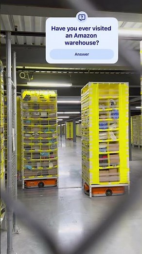 Amazon Warehouse Robots in Action 🤖⚡ The Future of Work is Here! #youtubeshorts #fun