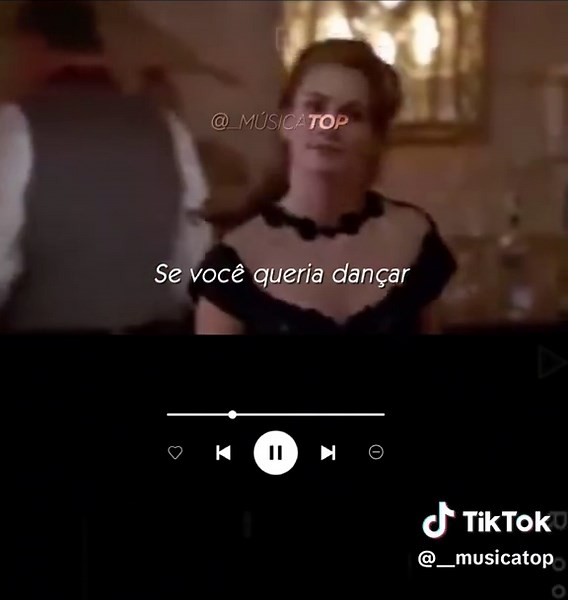 The Lady In Red: Meaning Behind Chris de Burgh's Classic