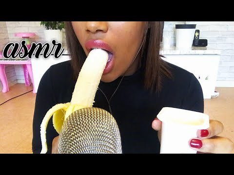 ASMR BANANA TAPPING + PEELING • EATING SOUNDS • 아스머 바나나