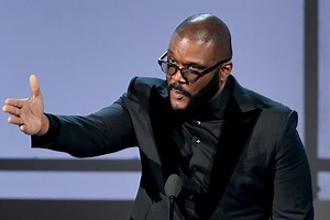 Tyler Perry Gets Standing Ovation After Inspiring BET Awards Speech: “Own Your Way”