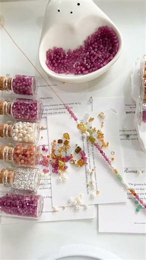 💗 DIY Pink Beaded Necklace ✨ Aesthetic Handmade Jewelry Making | Romantic Crystal Necklace Tutorial
