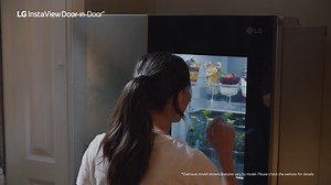 Knock knock your way to those favourite snacks and beverages without opening the entire fridge door. The LG InstaView double door Fridge prevents cold air from escaping and helps keep food fresher for longer. https://www.lg.com/au/instaview-fridges | LG Global