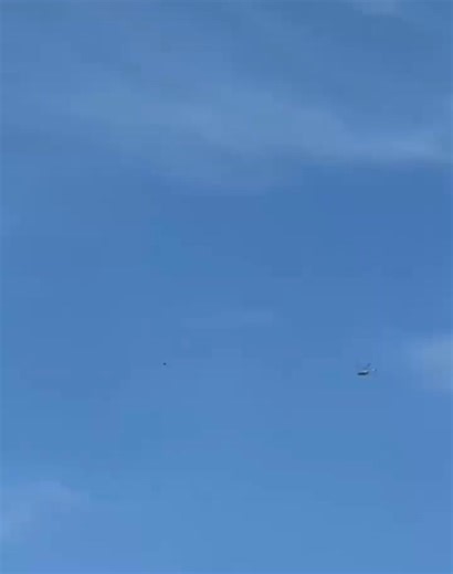 16K views · 319 reactions | Ukrainian Mi-8 helicopter shoots down Russian "Shahed" | Russian invasion into Ukraine: LIVE | Facebook