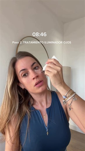 PUBLI | Me voy acercando a cumplir un año más y tengo el regalo anticipado, los productos premium de @Yves Rocher de la línea Anti-Âge Global. El producto estrella es el micro-sérum Luminosidad Absoluta, corrige los 10 signos visibles del envejecimiento y cuenta con un 98% de ingredientes de origen natural ✨👏🏼