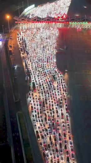 The longest traffic jam in History lasted 12 days #history #trafficjam #china | Simple History