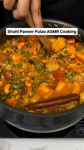 👑__MR_GIRISH__👑 on Instagram: "Shahi Paneer Pulao ASMR Cooking"