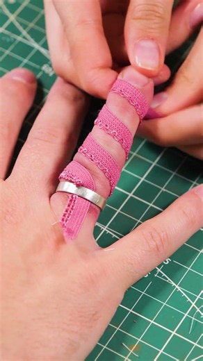 How to remove a stuck ring 😣