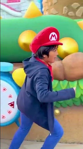 Ryan Visiting Super Mario World's Universal Studios for the first time