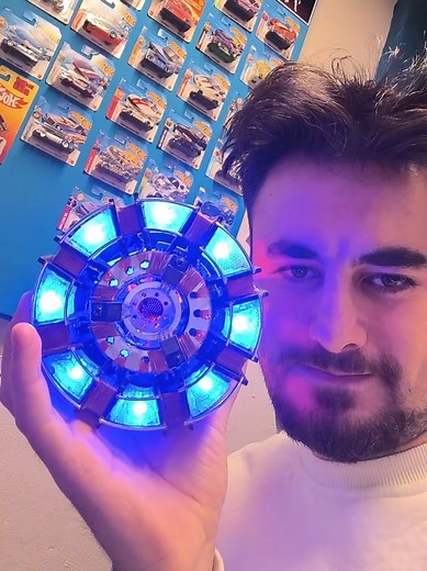 DIY Iron Man Arc Reactor: Build It with Scraps