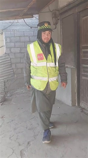 RSA High-Visibility Vest Interaction Explained