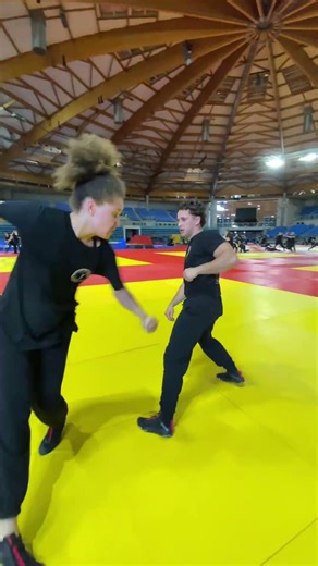 Fight choregraphy scene - Training for stunts