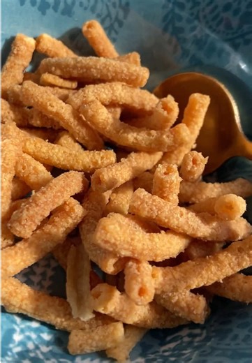 Satisfying ASMR Food Sounds for Relaxation