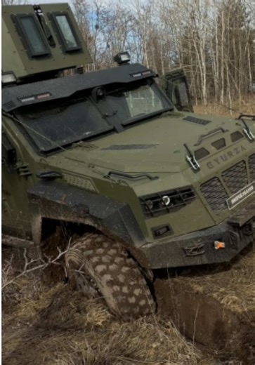 Засадили нову машину: Успішні автопригоди