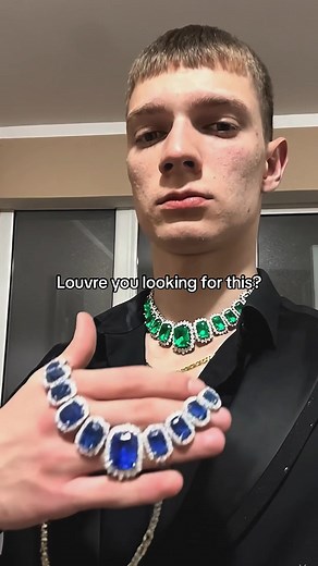 Exploring the Louvre Museum's Jewelry Treasures