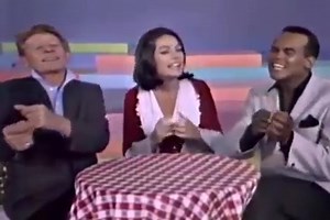 Danny Kaye,Nana Mouskouri, Harry Belafonte "Kalenin bedenleri" türküsünü söylüyorlar…❤️ (1965) | Balkan Müzikleri