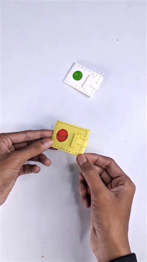 DIY Crafts on Instagram: "Simple paper coin storing pocket🤩, you should make this easy diy paper coin packet, how to make a paper coin packet, easy diy coin keeper #reels #crafts #papercraft #trending #explore"