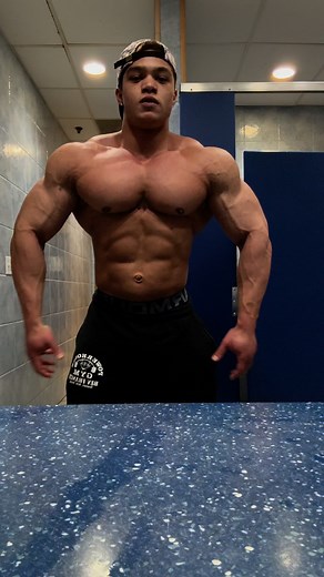 Need carb #gymtok #bodybuilding | Anthony Tonso