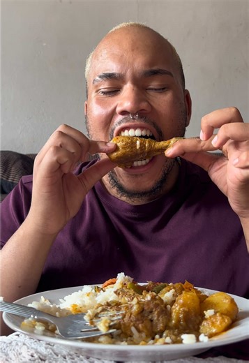 Kom eet saam my die eerste SOPNAT Sunday lunch vir 2026 🤤🍗🍛💦 #mikyallharris #sopnat #sama28 #fyp #mukbang