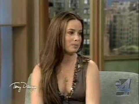 Holly Marie Combs Interview