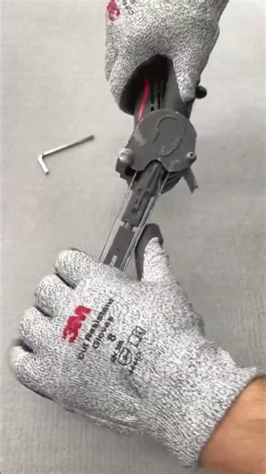 The 3M File Belt Sanding Roll