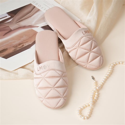 Elegant Women's Slippers: Hand-glued Diamonds, Anti-slip Sole, House Slippers Home Fashion Must-haves - Etsy