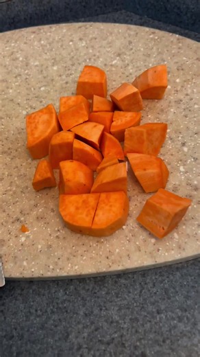 I made this delicious soup coconut leek soup with sweet potatoes absolutely delicious. #food #happy #cook #vegan