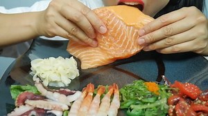 ❤️SAS❤️ on Instagram: "ASMR EATING SOUNDS. Salmon and Sashimi sampler. Link in bio👆🏻. Fun fact: ever since I started eating my salmon like this, little bite size just isn’t as good anymore hahaaa. #asmr #asmreating #savageeating #letseat #salmon #salmonsashimi #sashimi #sushi #youtube #eatingvideos #asmrcommunity #asmrfood"