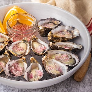 Fresh Oysters With A Mignonette Dressing