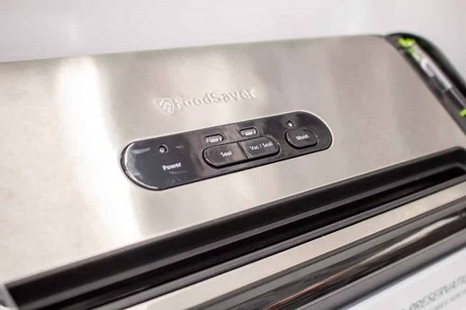 FoodSaver Moist vs Dry Setting: Which One To Use? - Miss Vickie