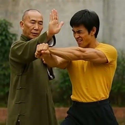 Yip Man training Bruce Lee