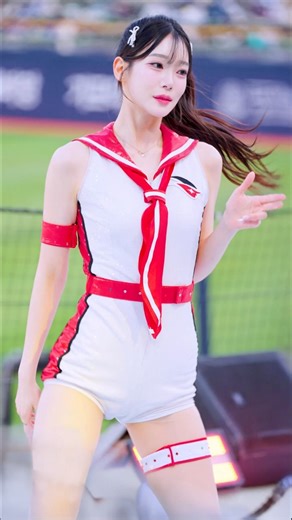 Sailor Uniform Flute Dance✨ Out Song Cheerleader Kye Yujin ktwiz
