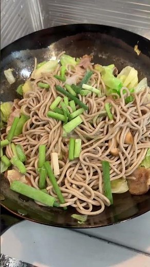 【無限焼きそば】和蕎麦としょうゆ相性抜群、和蕎麦であっさしょうゆ焼きそば#焼きそば#簡単レシピ #そば