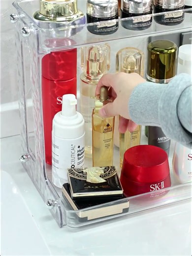 Elegant Makeup Organizers – Perfect Cosmetic Display Cases