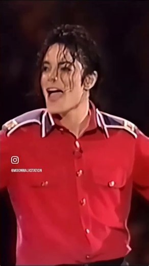 Michael Jackson Performs “Heal the World” at the 1993 Presidential Gala 🌎❤️👑 #shorts