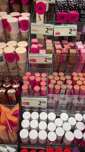Tout le maquillage à 2€ chez NORMAL 😭💄 impossible de résister 👀✨ #normal #makeup #bonplan #shopping #petitprix @NORMAL France