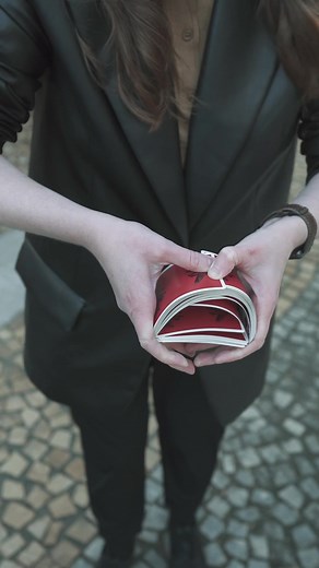 Mastering the Art of Riffle Shuffle