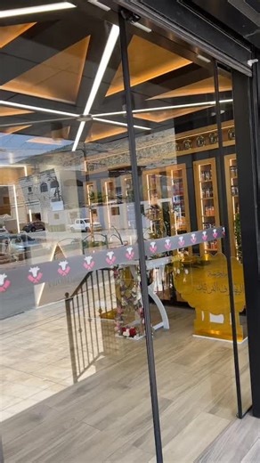 Explore Modern Butcher Shop Interior Design